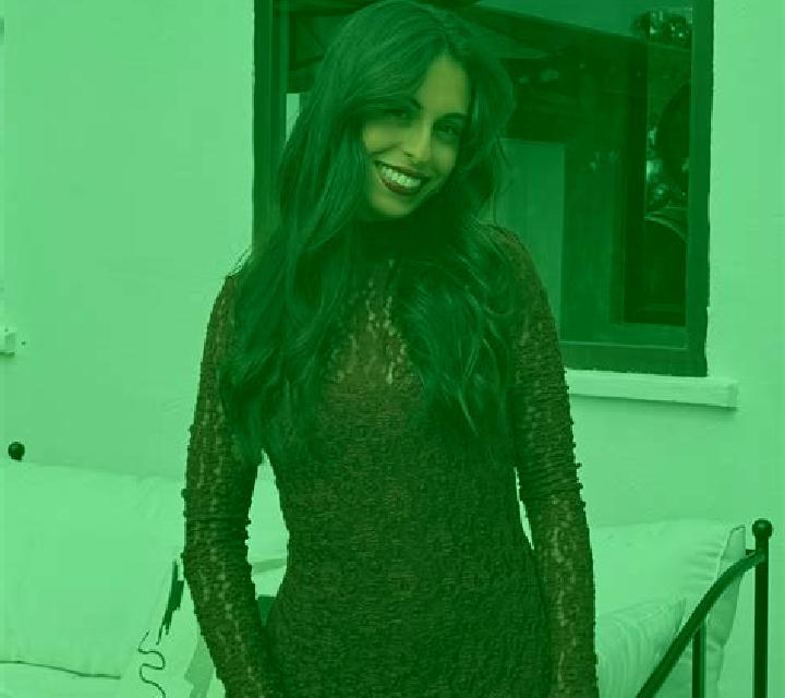 Valentina Fuente Vaqueros escort