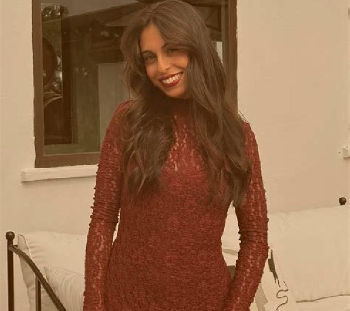 Valentina Gusendos de los Oteros escort