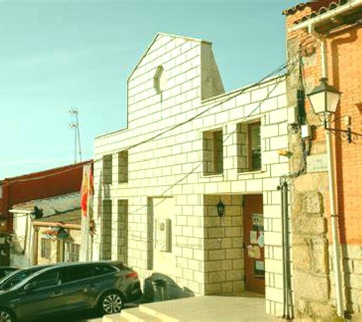 Vega Molinicos escort