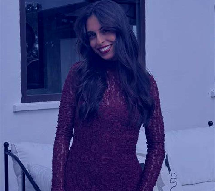 Vega Santa Cruz de Bezana escort