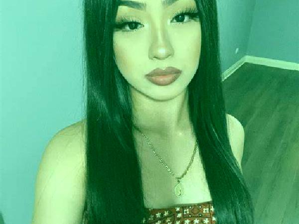 Ximena 3 Sariegos escort
