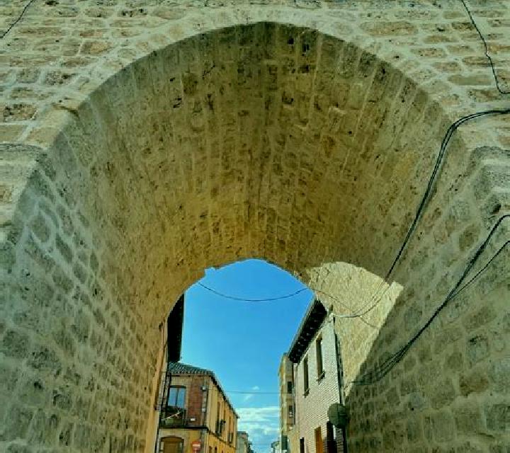 Zara 2 Revilla del Campo escort
