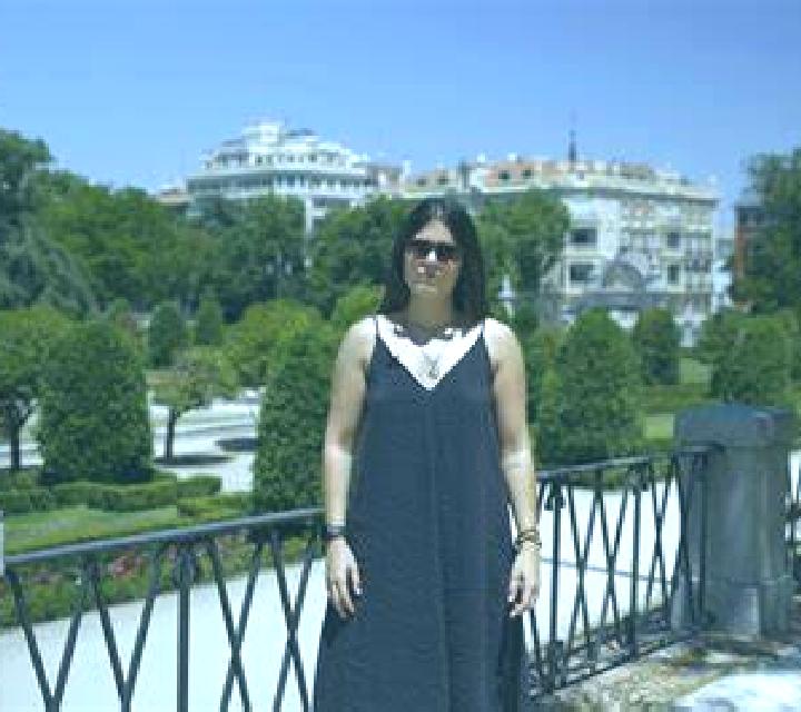 Zara Monleon escort