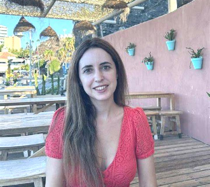 Zara Osornillo escort