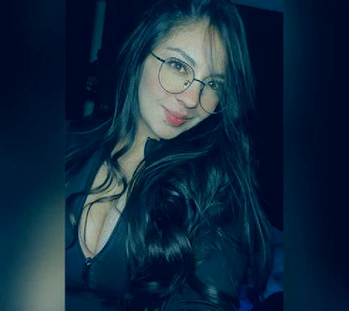 Zara Topas escort
